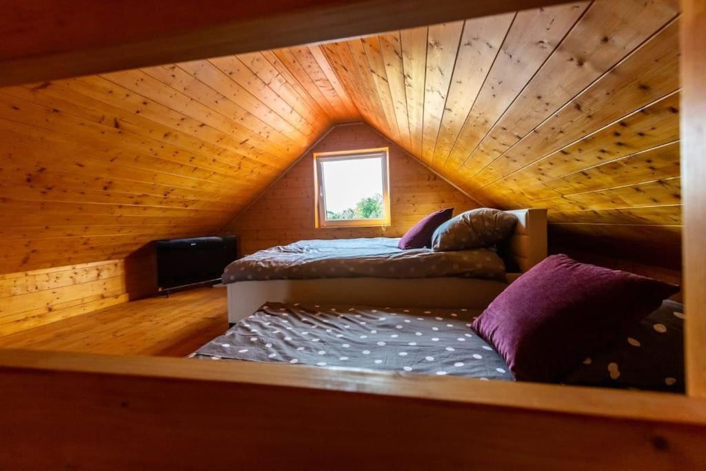 Domek Nad Jeziorem Moryn Exteriér fotografie